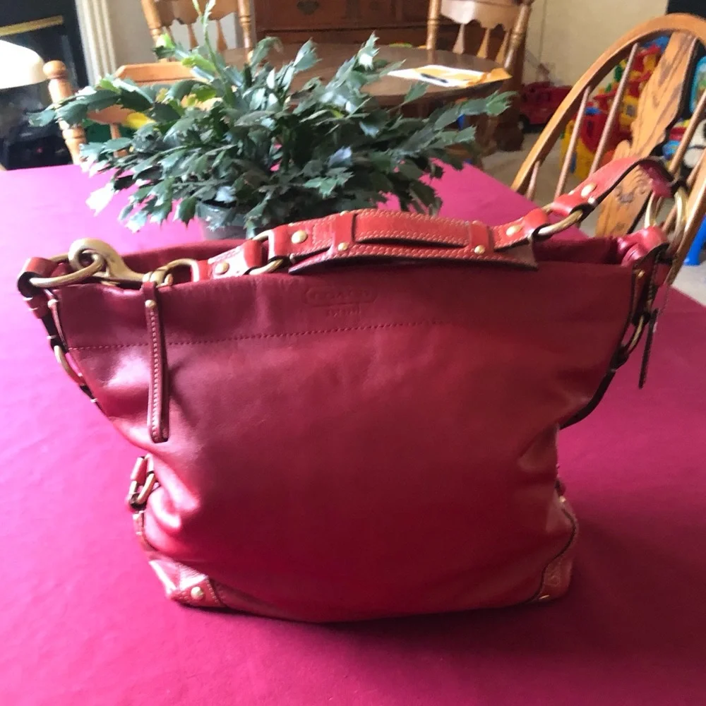 Coach Handbag Carly - Picture 6 of 9